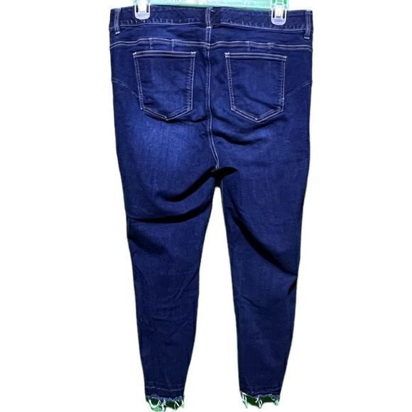 Torrid Size 18R Bombshell Skinny Premium Stretch Jeans‎ Blue - Picture 2 of 9
